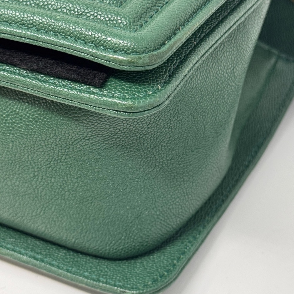 💎💯CHANEL Caviar Green Chevron Le Boy Bag 💎 - Picture 8 of 12